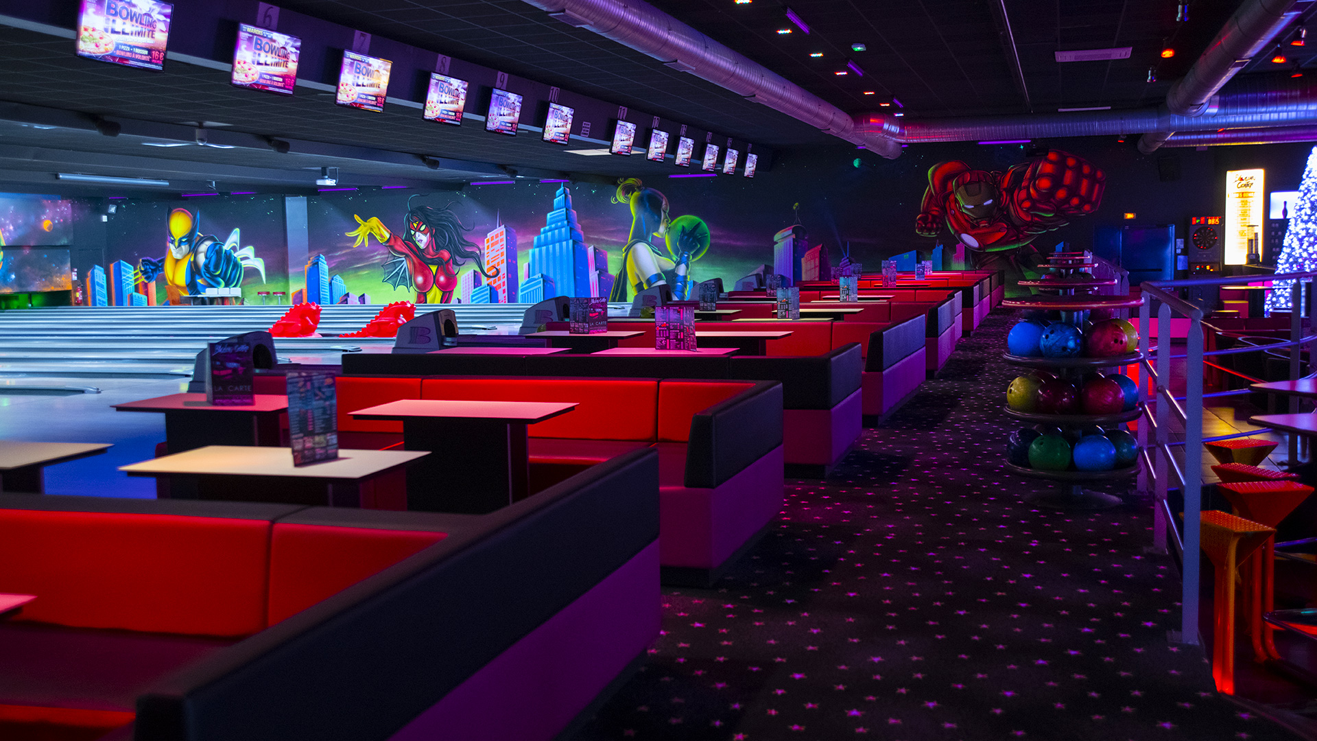 background_bowlingcenter_6